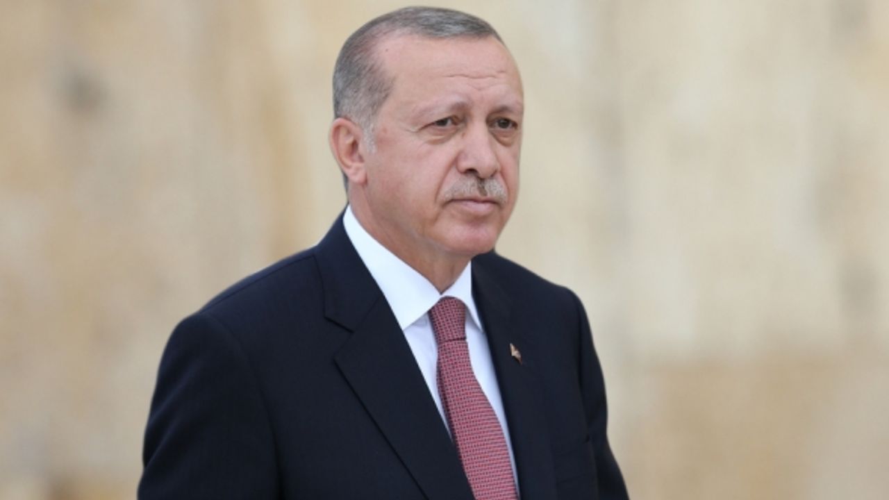 Erdoğan: Çanakkale Zaferi, 'Çanakkale Geçilmez' sözünü tarihe nakşeden şanlı bir destan olmuştur