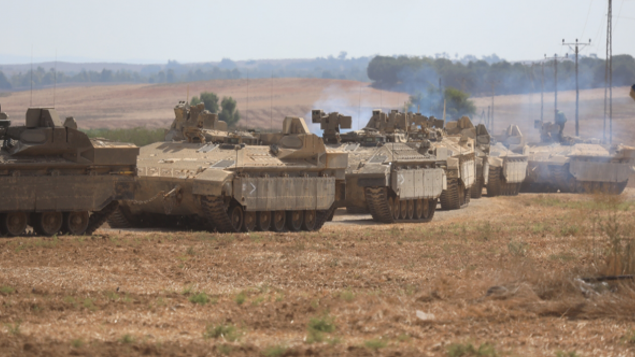 İsrail’e ait onlarca tank "aniden" Han Yunus’un batısına girdi