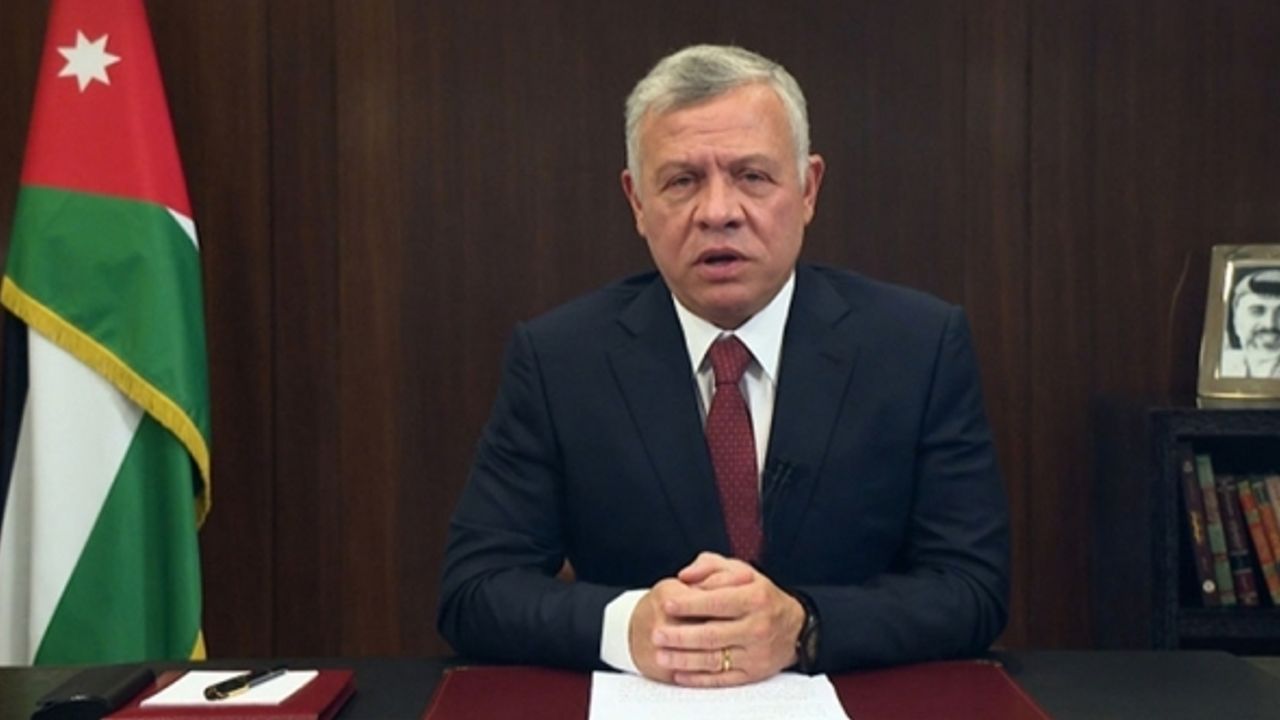 Ürdün Kralı: "Gazze'ye sürdürülebilir insani ve tıbbi yardım iki katına çıkarılmalı"