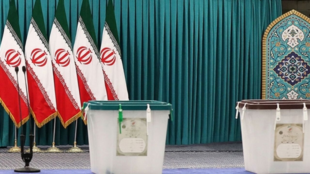 İran'da eski Cumhurbaşkanı Hatemi, seçimde Pezeşkiyan'ı desteklediğini açıkladı