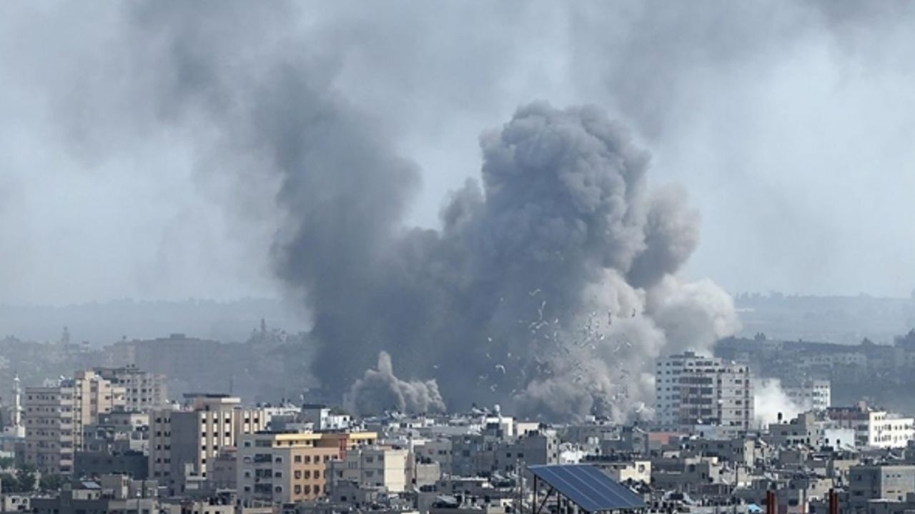 İsrail'in Refah'a düzenlediği saldırılarda 13 kişi hayatını kaybetti