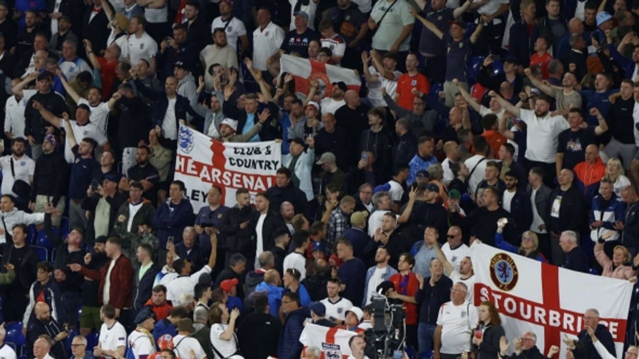 Kosova, Sırbistan'ı UEFA'ya şikayet etti