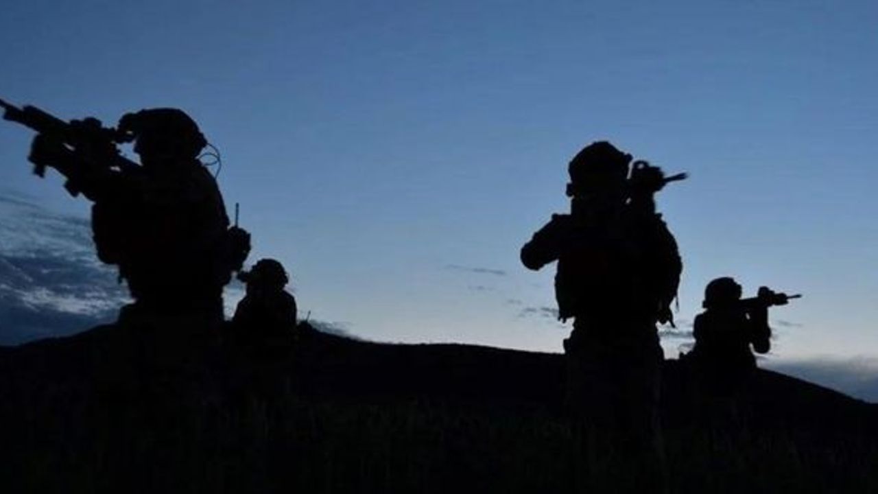 “Irak ve Suriye'nin kuzeyinde 17 terörist etkisiz hale getirildi”
