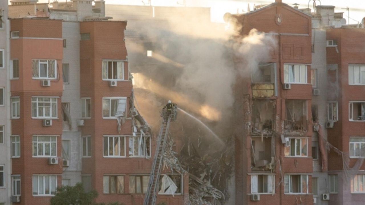 Rusya'dan Ukrayna’ya füze saldırısı: 5 kişi öldü, 34 kişi yaralandı