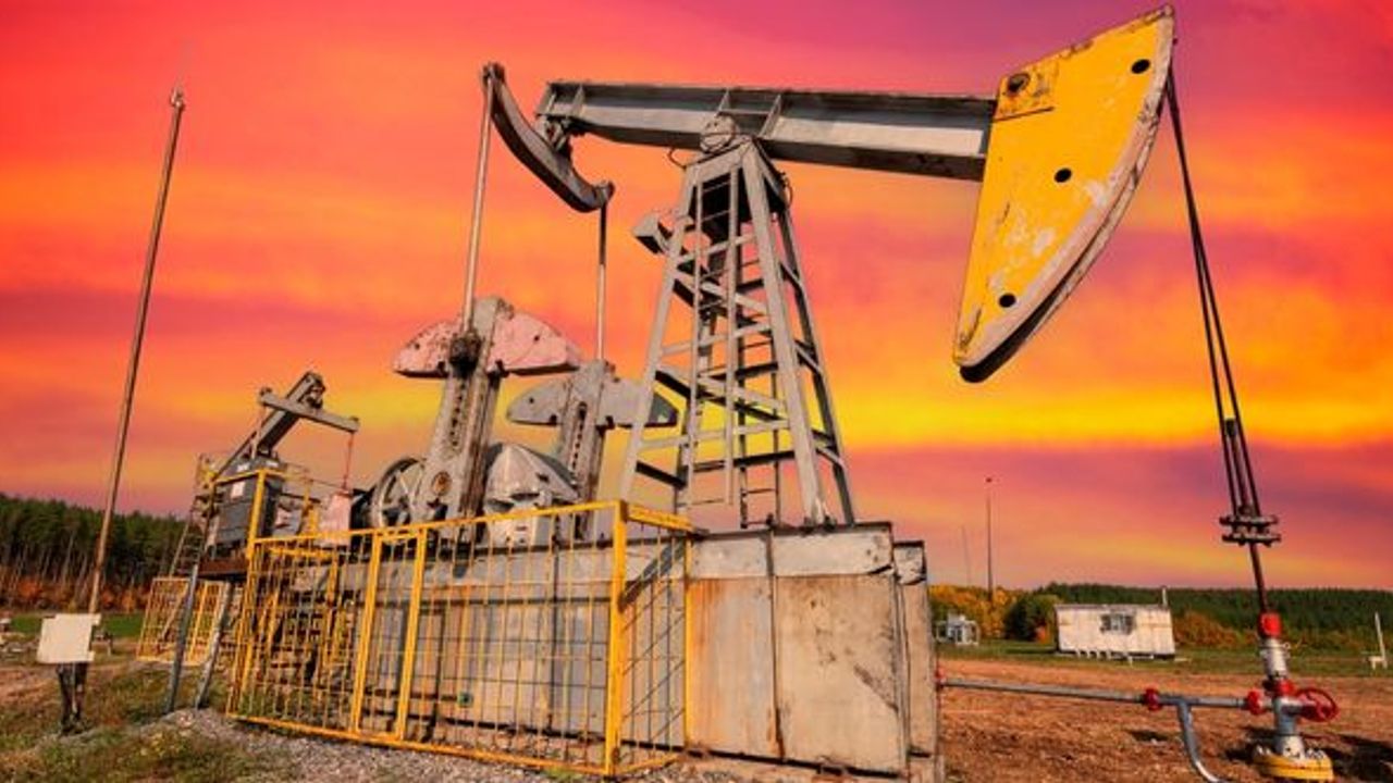 Brent petrolün varil fiyatı 78,64 dolar