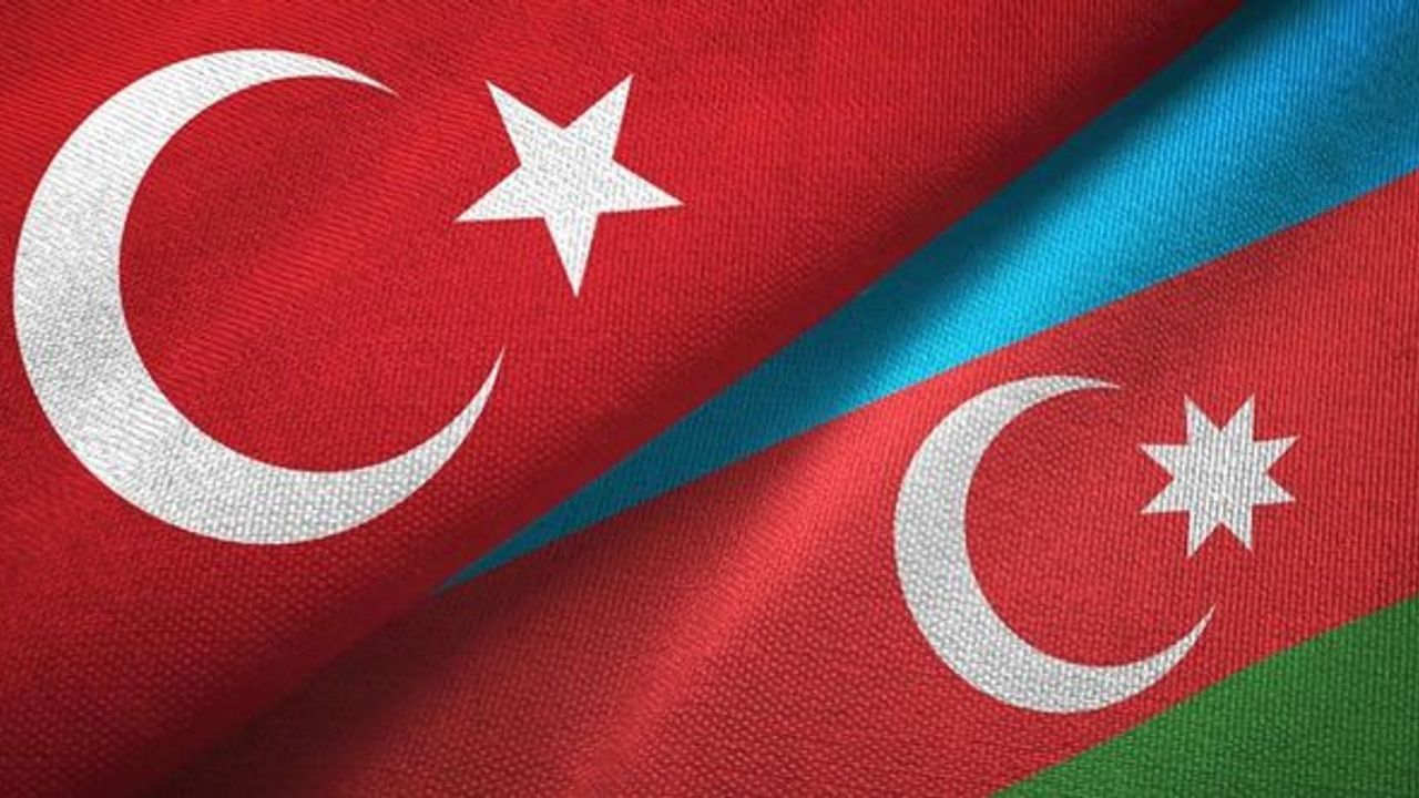 Azerbaycan Cumhurbaşkanı Aliyev, Türkiye Cumhuriyeti'nin 101. yıl dönümünü kutladı
