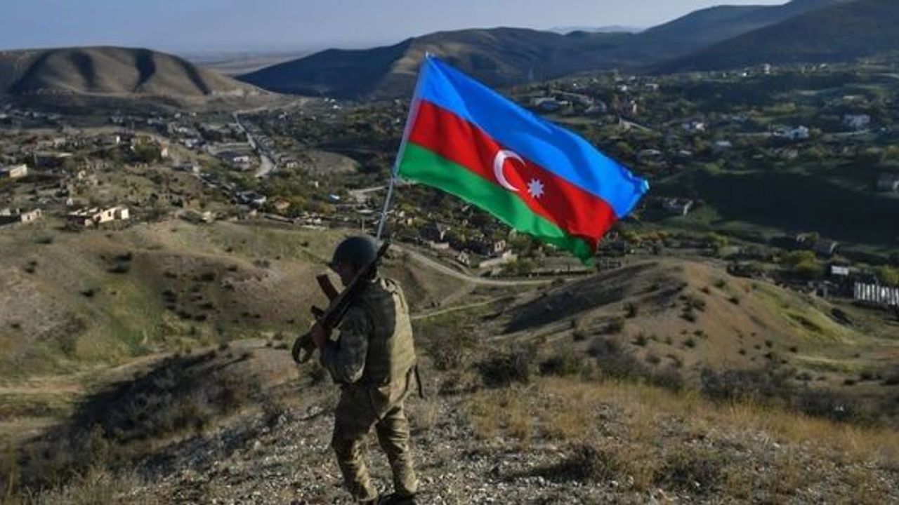 Azerbaycan ve Ermenistan sınırları yeniden çiziliyor