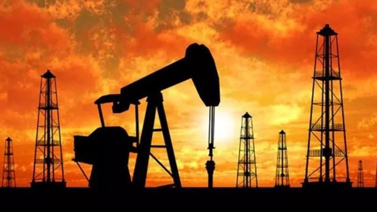 Brent petrolün varil fiyatı 73,90 dolar