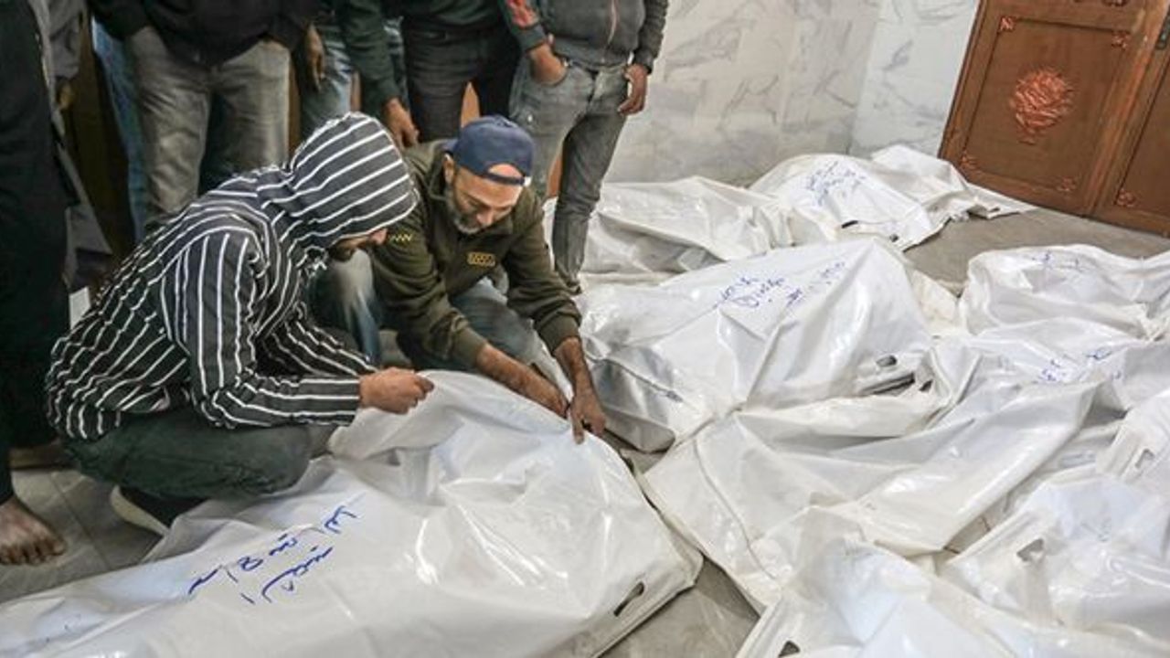 İsrail'den Han Yunus'a saldırı: 10'u çocuk 38 Filistinli öldü