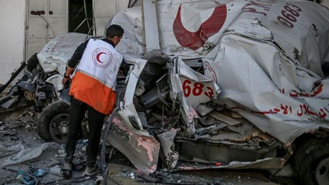 İsrail saldırılarında Gazze’de 1047 sağlık çalışanı öldü