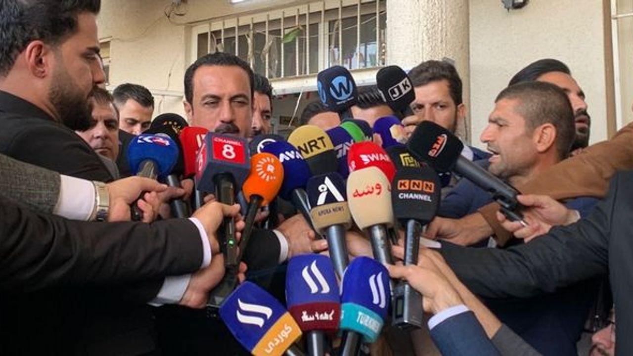 Vali Hoşnav: Oylama sorunsuz geçiyor