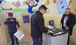 Güvenlik güçleri ve iç göçmenler, seçim için sandık başında