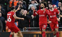 Liverpool, Burnley engelini 2 golle aştı