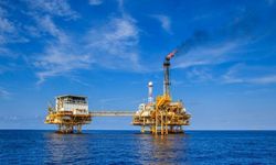 Brent petrolün varil fiyatı 83,47 dolar