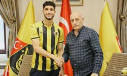 Emrehan resmen İstanbulspor’da