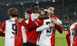 Feyenoord 3 puanı tek golle aldı