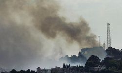 Hizbullah İsrail'in Kiryat Şmona kentine onlarca füze fırlattığını duyurdu