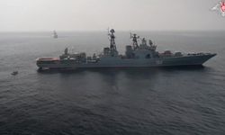 Ukrayna: Rusya'ya ait büyük çıkarma gemisini imha ettik