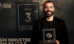 Cole, Premier Lig Şöhretler Müzesi'nde