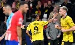 6 gollü maçta zafer Dortmund’un