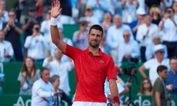 Djokovic yarı finalde