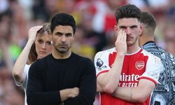 Arsenal şampiyonluğu kıl payı kaçırdı