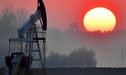 Brent petrolün varil fiyatı 83,81 dolar