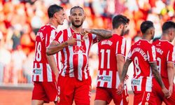 Küme düşen Almeria’dan La Liga'ya gollü veda