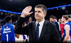 Mijatovic iki sene daha Anadolu Efes’te