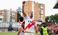 Rayo 10 kişiyle galip geldi