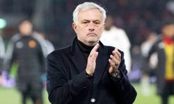 Mourinho resmen Fenerbahçe’de