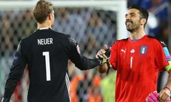 Neuer, Buffon'u yakaladı