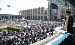 Hamaney'den İsrail'e: Gerekirse yine vuracağız