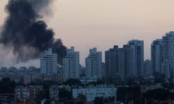 Hizbullah, Tel Aviv'e füze fırlattı