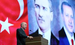 Erdoğan, yeniden AK Parti Genel Başkanı seçildi