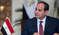 Sisi: Filistinlileri yerinden etmeden Gazze'nin imarı için plan hazırlıyoruz