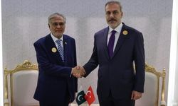Hakan Fidan, Pakistanlı mevkidaşı Dar'la son gelişmeleri ele aldı