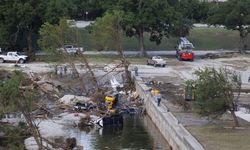 Texas'ta 109 kişinin ölümüne neden olan sellerde, 160'tan fazla kişinin kayıp