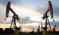 Brent petrolün varili 62,51 dolar