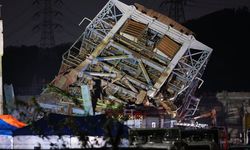 Güney Kore'de hizmet dışı bırakılan bir elektrik santrali çöktü