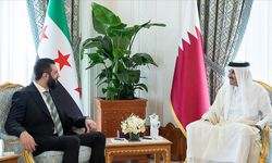 Şara, Doha'da Katar Emiri Al Sani ile görüştü