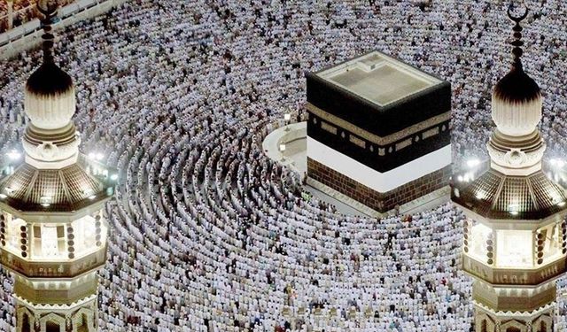 Suudi Arabistan’dan hacca izinsiz gelenlere 10 yıl ülkeye giriş yasağı