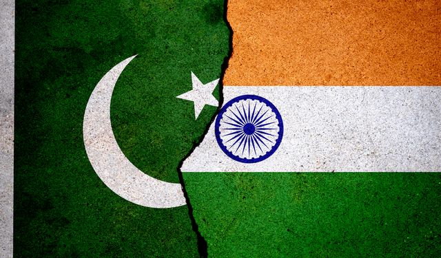 Pakistan: "Hindistan durursa biz de duracağız"