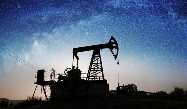 Brent petrolün varili 67,45 dolar