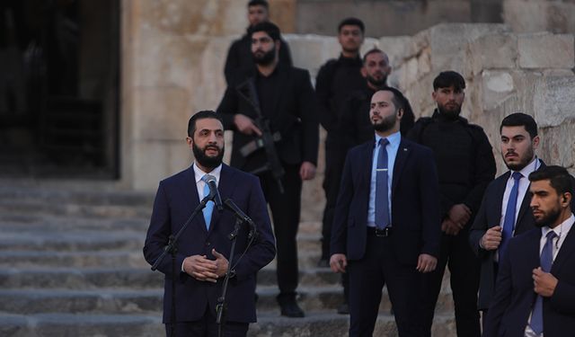 Şara: Halep'le birlikte tüm Suriye yeniden doğdu