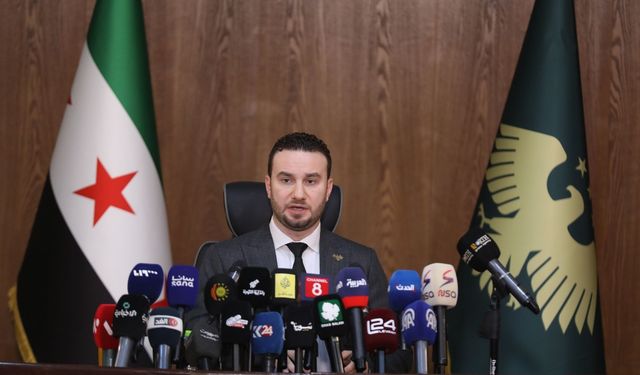 Suriye, eski rejimden kalan 5 milyon seyahat yasağını kaldırdı