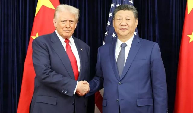 Trump ve Şi telefonda görüştü