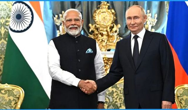 Putin'den Hindistan'a ziyaret