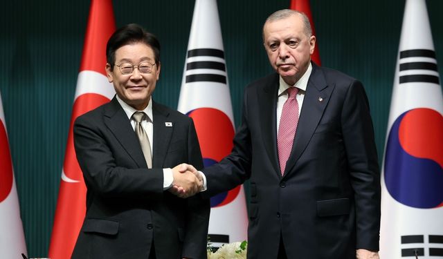 Suriye Dışişleri Bakanı Şeybani, Şam'da İsveç heyetini kabul etti