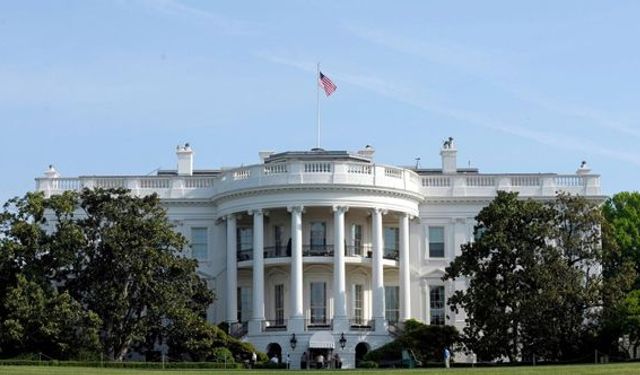 Beyaz Saray onayladı: Savunma Bakanı Venezuela açıklarındaki gemiye saldırıyı onayladı